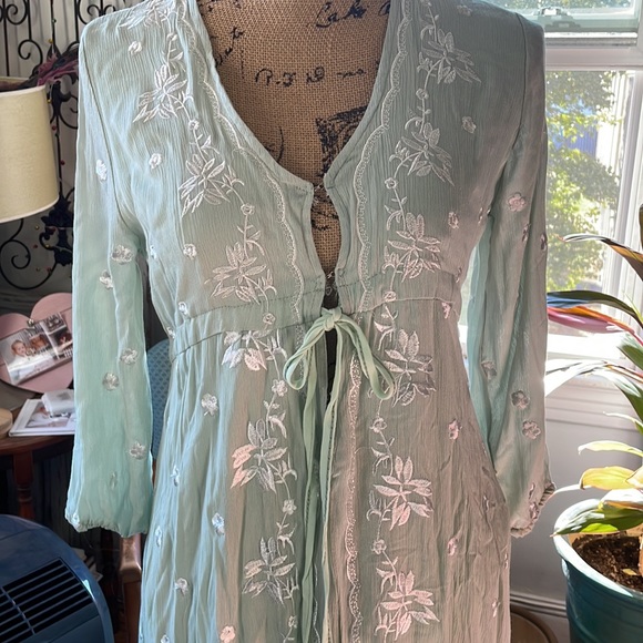 Gorgeous dress (bag D) - Picture 2 of 9